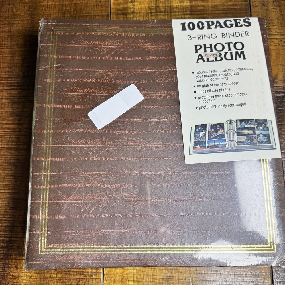 Vintage NOS Deluxe Brown Gold Trim 3 Ring Binder 100 Page Photo Album